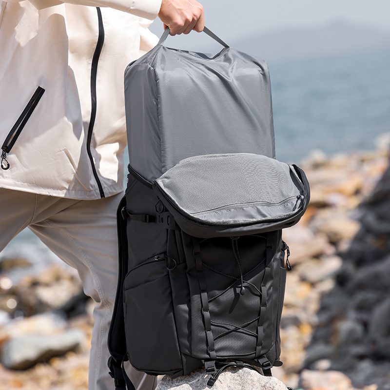 ULANZI - AB01 38L 大容量泰山户外雙肩攝影背包 | 可拆卸隔板 | 內建 Apple 官方授權 U-tag 定位器 | Apple Find My | EVA減壓散熱背板 | 51011001-B157 - Image 11