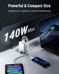 VOLTME Revo 140 8211 PD140W USB-C2USB-A 三端口快速充電器英規- 白色