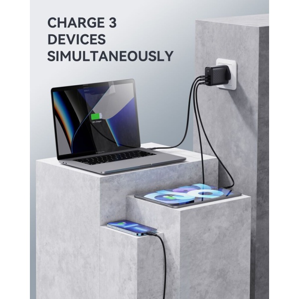 VOLTME - Revo 65 - PD65W (USB-C x2+USB-A) 三端口快速充電器（英規）- 黑色 - Image 2