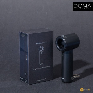 DOMA – Mini Tornado 高速手持戶外迷你便攜小風扇; 內置 2000mAh 電池; 4段風力; 19000 rpm 超強風力; 輕巧細小; 帶有登山掛鉤 (黑色)