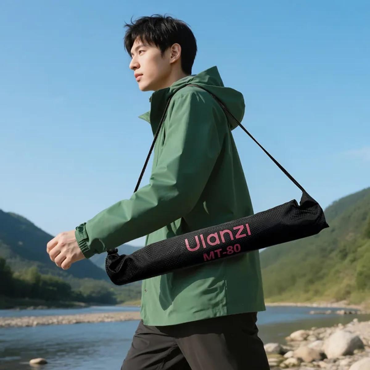 ULANZI 8211 MT-80 一鍵打開便攜式鋁合金燈架 8211 黑色 加固地釘孔 落地自動展開 51640001-T171A