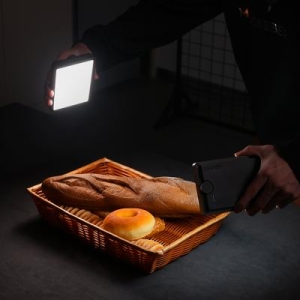 ULANZI 優籃子 K6500 磁吸藍牙調控工作室補光燈 攝影補光燈 8211 黑色 10種預設組合 8000mAh電池 1000Lux 不連底座 51641001-L149