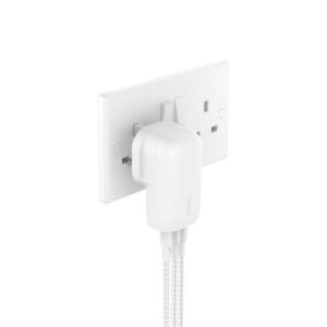 Belkin 8211 BoostCharge 67W 三連接埠 USB-C 快充充電器 PPS 技術 支援快速充電 香港行貨  WCC002MYWH