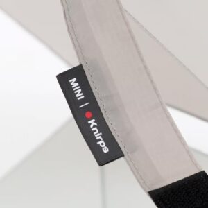 Knirps 8211 Knirps x MINI 德國紅點迷你手動折疊傘 午夜黑  100kmh抗風風洞測試 晴雨傘  168g 極輕量  展開直徑 94 cm  閉合長度 18 cm  高級鋼材  玻璃纖維