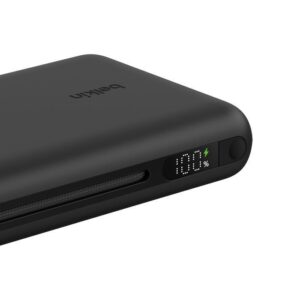Belkin UltraCharge Pro 25000mAh 筆記型電腦行動電源 黑色  最高158W總輸出 內置 140W USB-C 編織充電線 智能數碼顯示屏 符合 TSA 航空安全標準